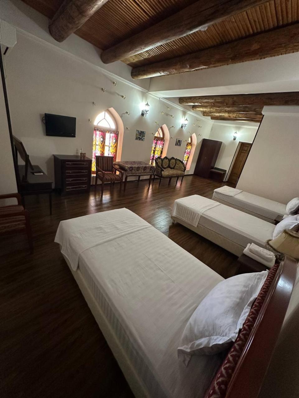 Shoxtut Boutique Hotel บูคารา ภายนอก รูปภาพ