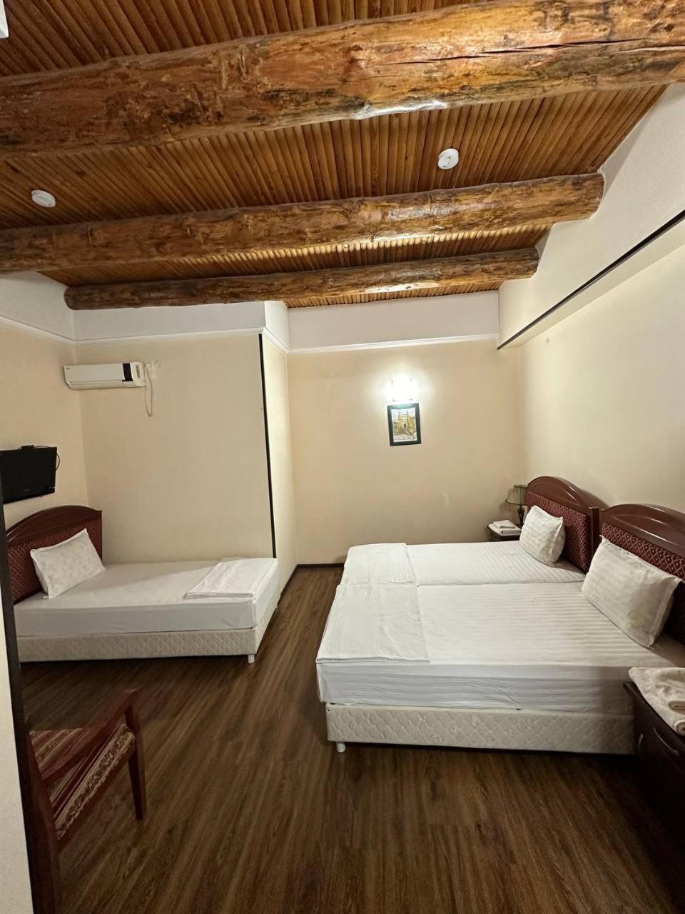 Shoxtut Boutique Hotel บูคารา ภายนอก รูปภาพ