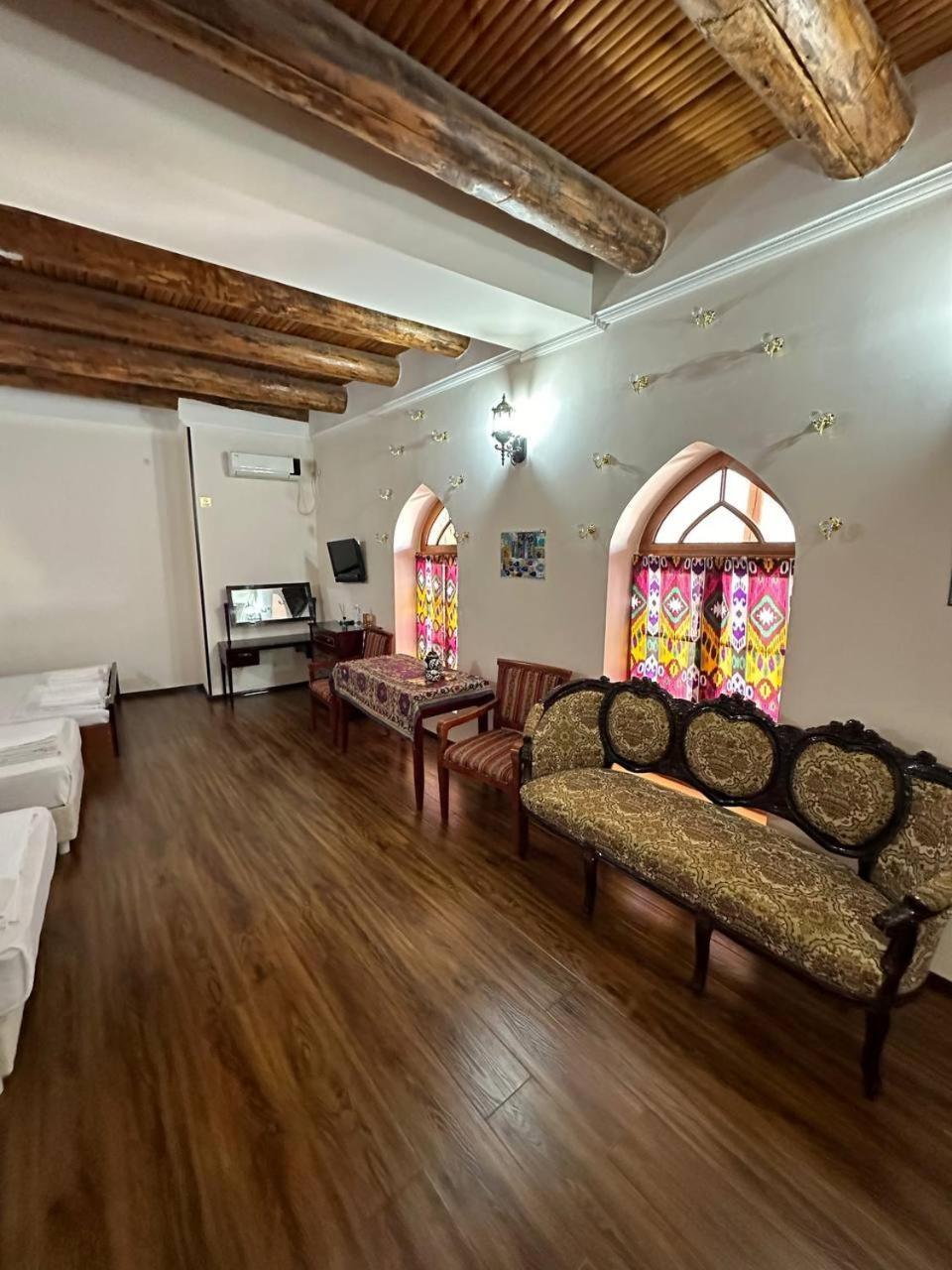 Shoxtut Boutique Hotel บูคารา ภายนอก รูปภาพ